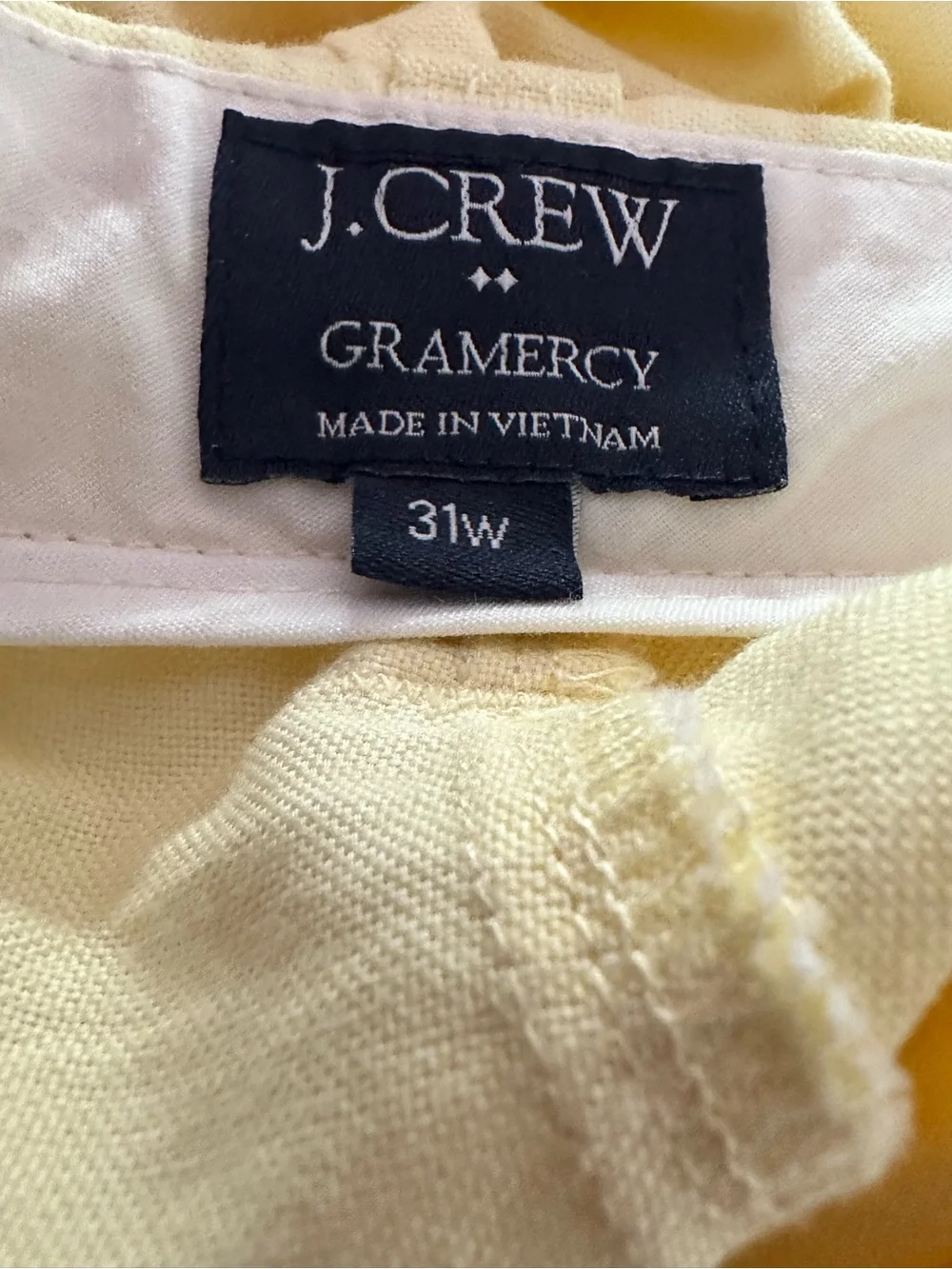 J Crew Gramercy Chino Shorts 9 Inch Inseam Size 31 Yellow